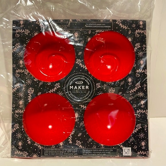 NEW Silicone Swirl Hot Chocolate Bomb Mold from Bennkai, Not Used - Picture 2 of 10